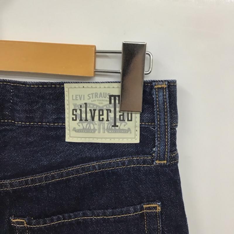 リーバイス Levi s パンツ デニム、ジーンズ 26インチ 無地 インディゴ / インディゴ /  レディース USED 古着 中古 10131185