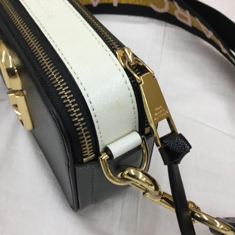 マークバイマークジェイコブス MARC by MARC JACOBS ショルダーバッグ ショルダーバッグ ロゴ、文字 黒 / ブラック / X 白 / ホワイト /  レディース USED 古着 中古 10138069