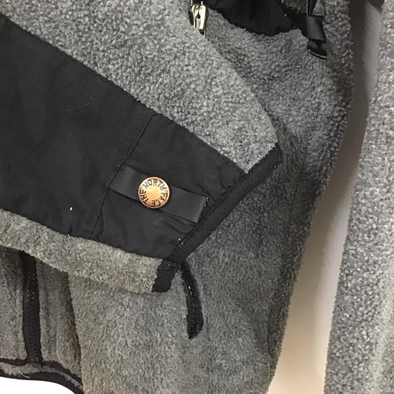 ザノースフェイス THE NORTH FACE ジャケット、上着 ジャケット、ブレザー ジップアップジャケット フリースジャケット アウター L ロゴ、文字 灰 / グレー /  メンズ USED 古着 中古 10128696