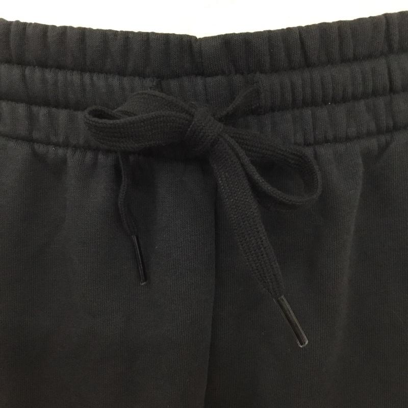 アディダス adidas パンツ ショートパンツ GK9597 ハーフパンツ エッセンシャルズ フレンチテリー 3ストライプス ショーツ タグ付き ロゴ、文字 黒 / ブラック / X 白 / ホワイト /  メンズ USED 古着 中古 10119760