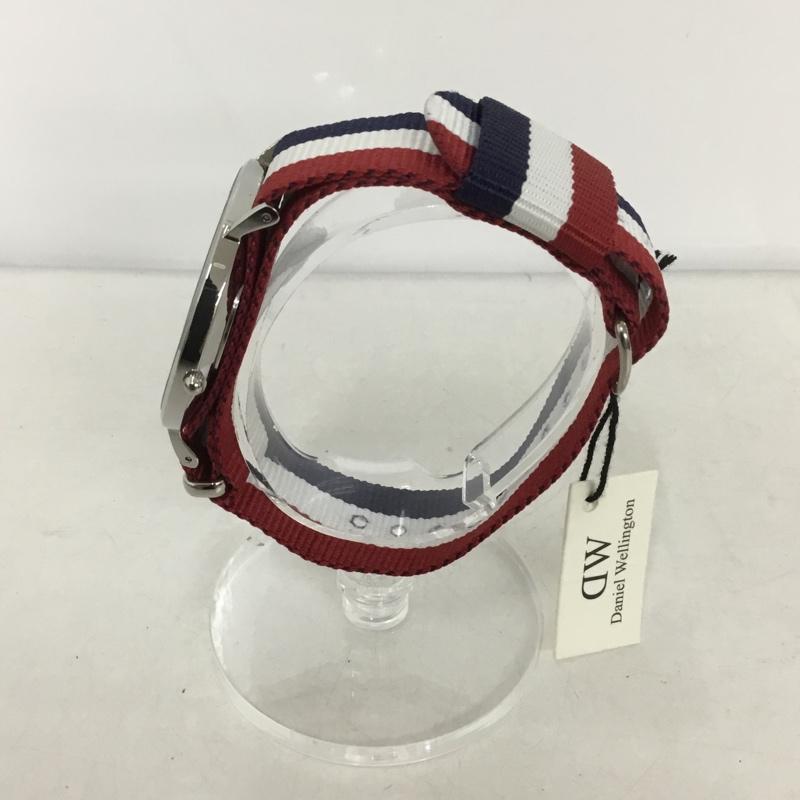 ダニエルウェリントン Daniel Wellington 腕時計 アナログ（クォーツ式） ロゴ、文字 白 / ホワイト / X 赤 / レッド / X 紺 / ネイビー /  メンズ USED 古着 中古 10134905