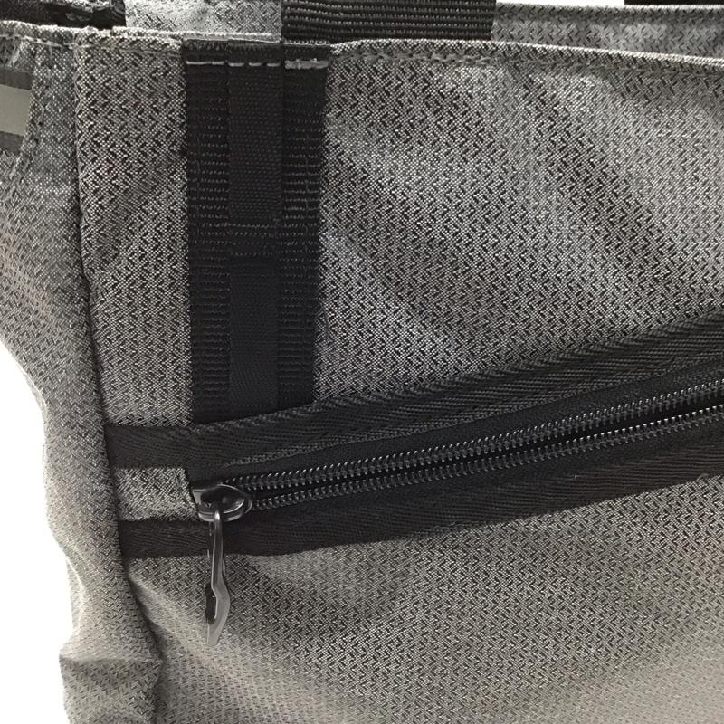 オークリー OAKLEY トートバッグ トートバッグ FOS900243-27B スモールトート ワンポイント 灰 / グレー / X 黒 / ブラック /  メンズ USED 古着 中古 10113352