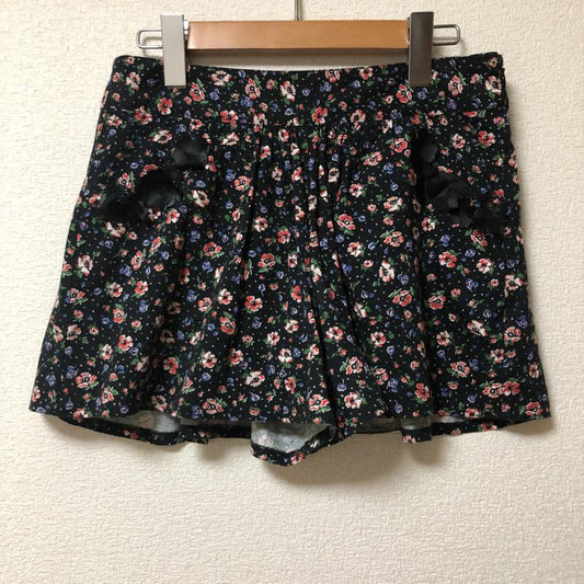 ジル バイ ジルスチュアート JILL by JILLSTUART パンツ キュロット S 花柄 X 総柄 黒 / ブラック / X マルチカラー / マルチカラー /  レディース USED 古着 中古 10008153