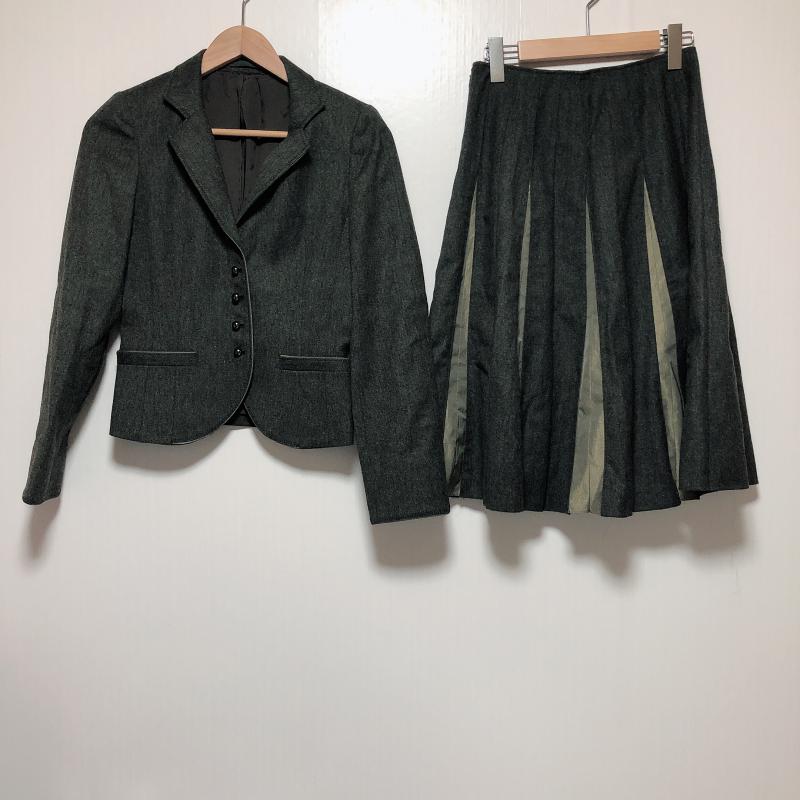 キヨコタカセ K.T KIYOKO TAKASE スーツ ひざ丈スカート 7 無地 灰 / グレー / X 金 / ゴールド /  レディース USED 古着 中古 10010139