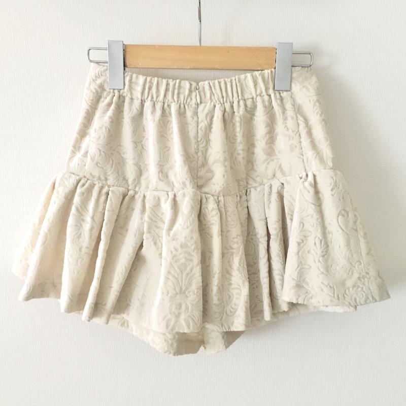 ティティーアンドコー titty&Co. パンツ ショートパンツ M 総柄 白 / ホワイト /  レディース USED 古着 中古 10012700