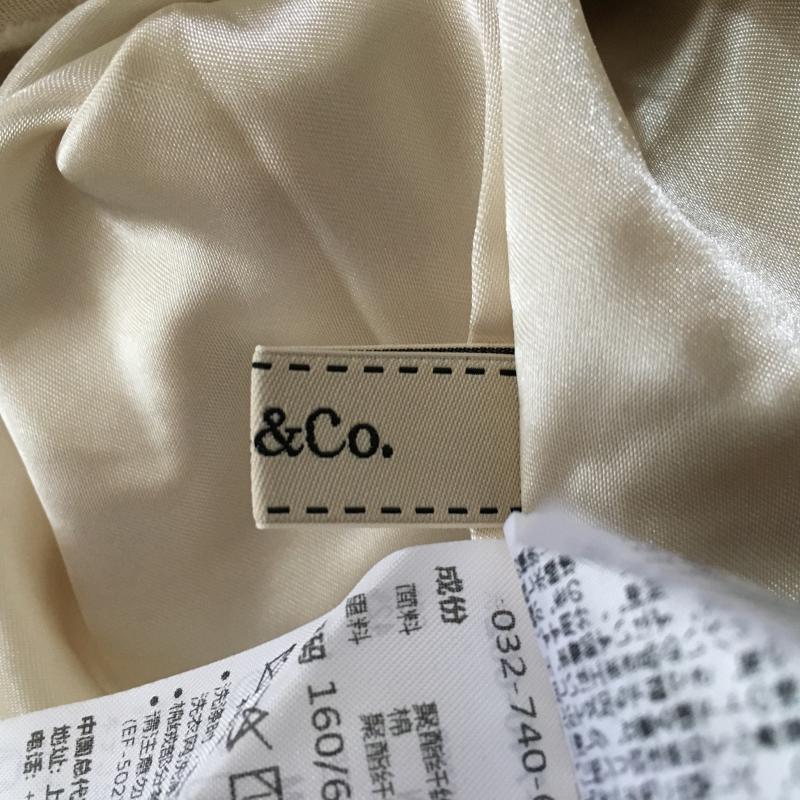 ティティーアンドコー titty&Co. パンツ ショートパンツ M 総柄 白 / ホワイト /  レディース USED 古着 中古 10012700