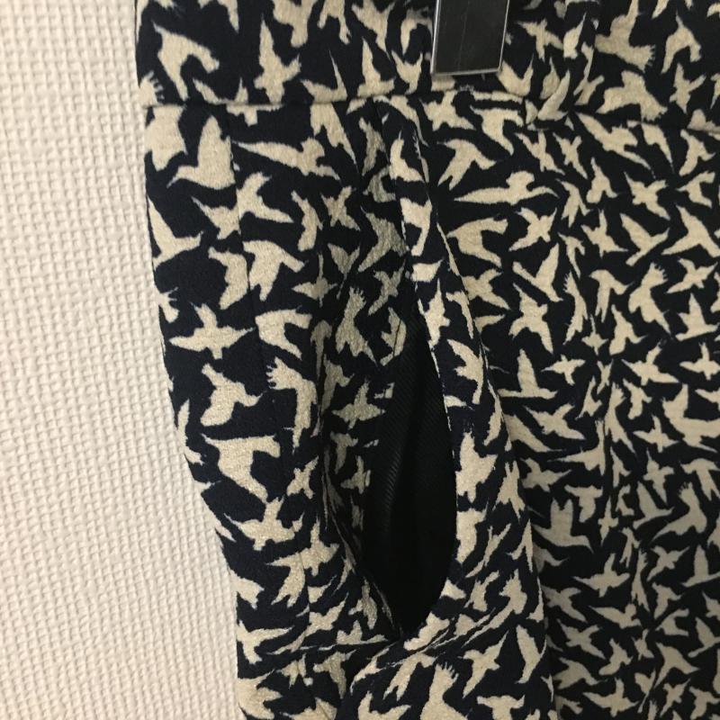 ザラベーシック ZARA BASIC パンツ ショートパンツ S  X 総柄 黒 / ブラック / X 白 / ホワイト /  レディース USED 古着 中古 10016298