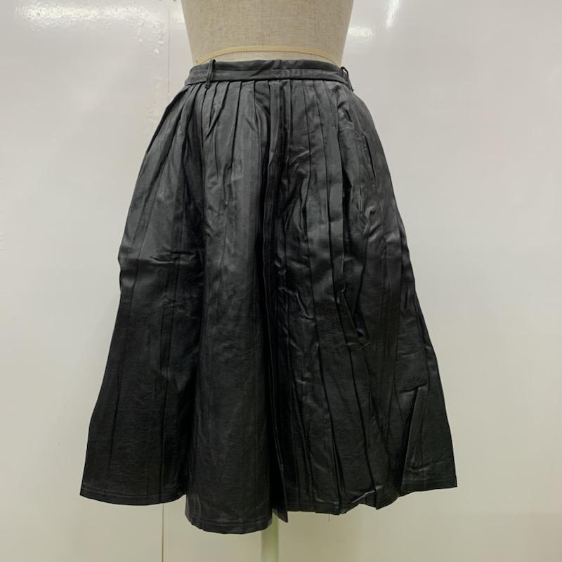 マウジー MOUSSY スカート  フェイクレザープリーツスカート 1 無地 黒 / ブラック /  レディース USED 古着 中古 10021752