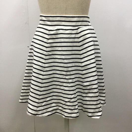 セシルマクビー CECIL McBEE スカート  ミニスカート ボーダー M ボーダー柄 白 / ホワイト / X 黒 / ブラック /  レディース USED 古着 中古 10023754