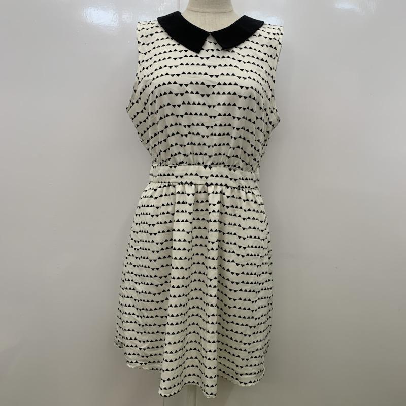 フォーエバー２１ FOREVER21 ワンピース  ワンピース ノースリーブ 総柄 S 白 / ホワイト / X 黒 / ブラック /  レディース USED 古着 中古 10023837