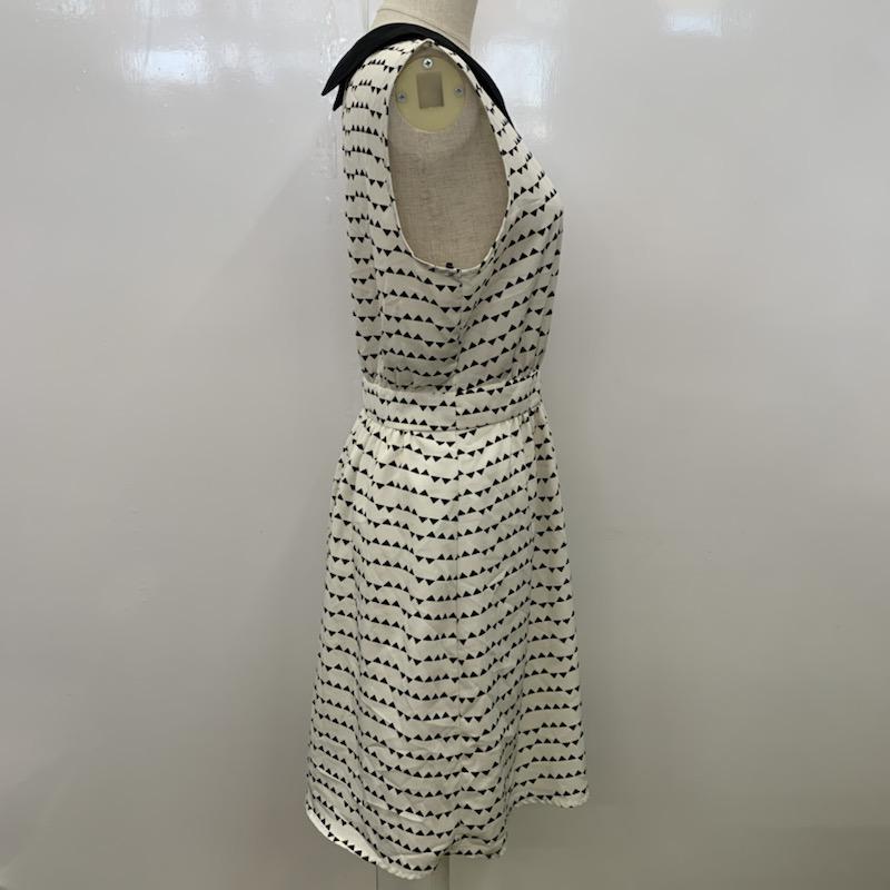 フォーエバー２１ FOREVER21 ワンピース  ワンピース ノースリーブ 総柄 S 白 / ホワイト / X 黒 / ブラック /  レディース USED 古着 中古 10023837