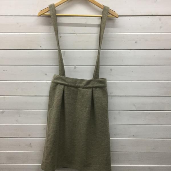 マジェスティックレゴン MAJESTIC LEGON ワンピース  ワンピース ノースリーブ FREE 無地 ベージュ / ベージュ /  レディース USED 古着 中古 10024063