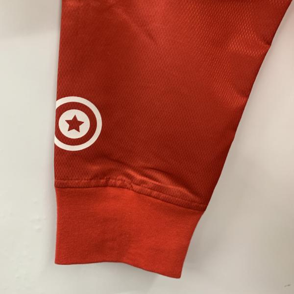 アベイシングエイプ A BATHING APE ジャケット、上着  アウター ジャケット プルオーバー A BATHING APE SHARK タグ付き L 赤 / レッド /  メンズ USED 古着 中古 10026628
