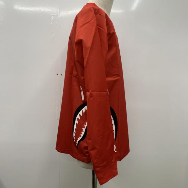 アベイシングエイプ A BATHING APE ジャケット、上着 ジャンパー、ブルゾン アウター ジャケット プルオーバー A BATHING APE SHARK タグ付き M 無地 赤 / レッド /  メンズ USED 古着 中古 10026629