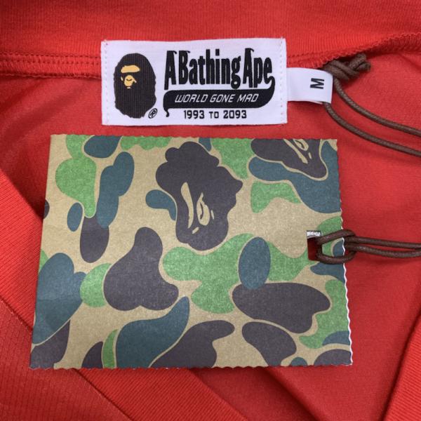 アベイシングエイプ A BATHING APE ジャケット、上着 ジャンパー、ブルゾン アウター ジャケット プルオーバー A BATHING APE SHARK タグ付き M 無地 赤 / レッド /  メンズ USED 古着 中古 10026629