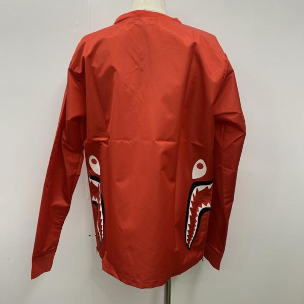 アベイシングエイプ A BATHING APE ジャケット、上着 ジャンパー、ブルゾン アウター ジャケット プルオーバー A BATHING APE SHARK タグ付き L 無地 赤 / レッド /  メンズ USED 古着 中古 10026632