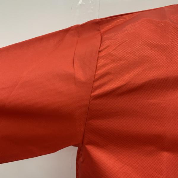 アベイシングエイプ A BATHING APE ジャケット、上着 ジャンパー、ブルゾン アウター ジャケット プルオーバー A BATHING APE SHARK タグ付き L 無地 赤 / レッド /  メンズ USED 古着 中古 10026632