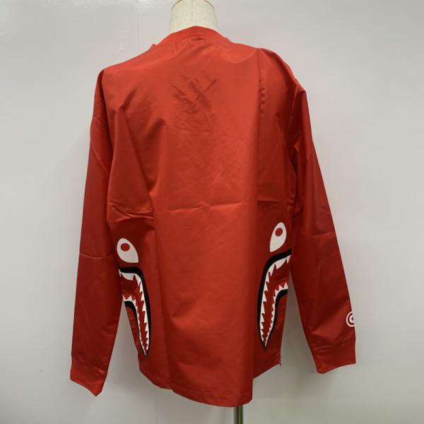 アベイシングエイプ A BATHING APE ジャケット、上着 ジャンパー、ブルゾン アウター ジャケット プルオーバー A BATHING APE SHARK タグ付き L 無地 赤 / レッド /  メンズ USED 古着 中古 10026635