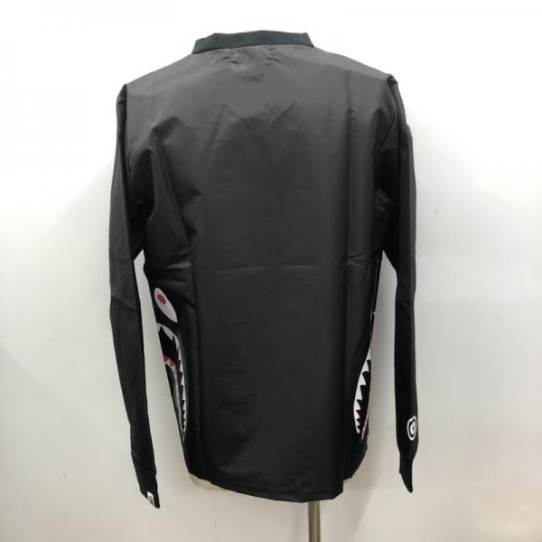 アベイシングエイプ A BATHING APE ジャケット、上着  アウター ジャケット プルオーバー A BATHING APE SHARK タグ付き M 黒 / ブラック /  メンズ USED 古着 中古 10026644