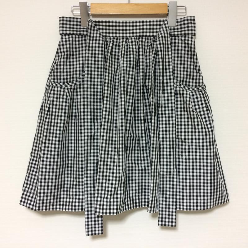 ジルスチュアート JILLSTUART スカート ひざ丈スカート 4 チェック 白 / ホワイト / X 黒 / ブラック /  レディース USED 古着 中古 10029073