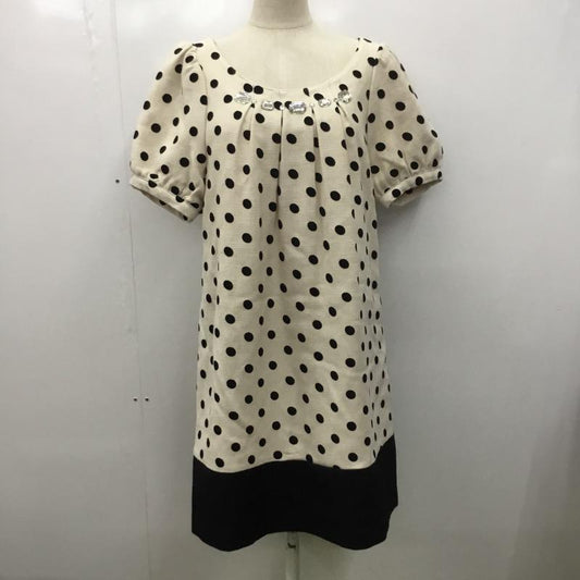 イング INGNI ワンピース ミニスカート ドット 半袖 ビジュー付ワンピース M ドット ベージュ / ベージュ /  レディース USED 古着 中古 10030841