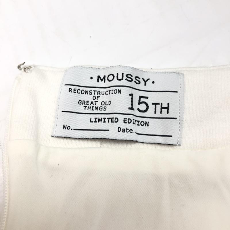 マウジー MOUSSY スカート ミニスカート フレアスカート 2 無地 白 / ホワイト /  レディース USED 古着 中古 10030931