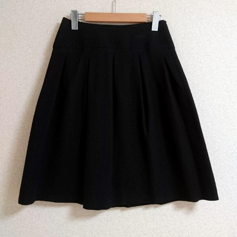 アンタイトル UNTITLED スカート ひざ丈スカート 1 無地 黒 / ブラック /  レディース USED 古着 中古 10031037