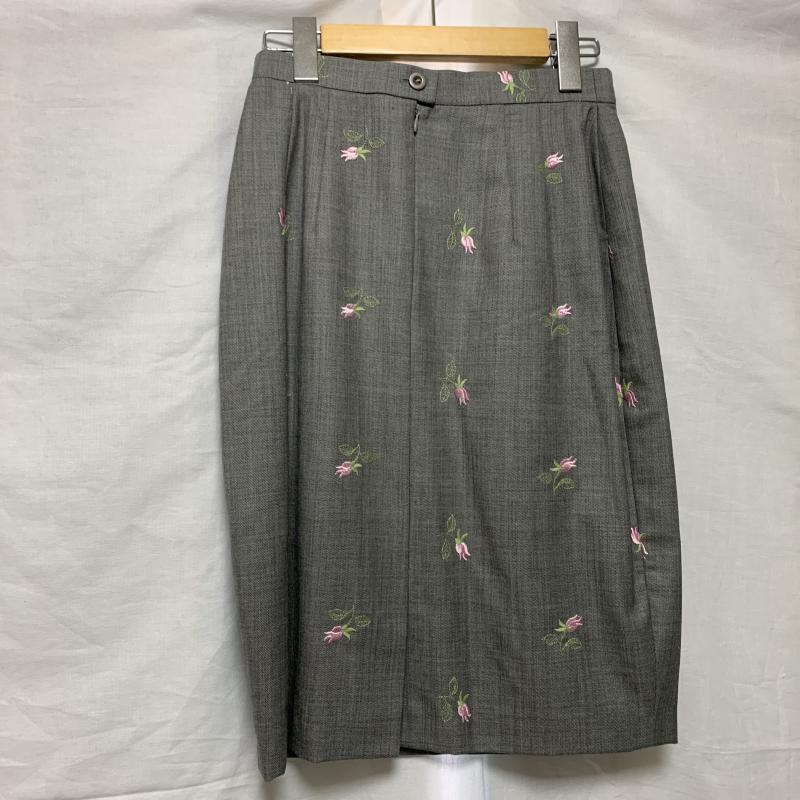 エスカーダ ESCADA スカート ひざ丈スカート 無地 X 花柄 灰 / グレー / X 桃 / ピンク / X 緑 / グリーン /  レディース USED 古着 中古 10031107