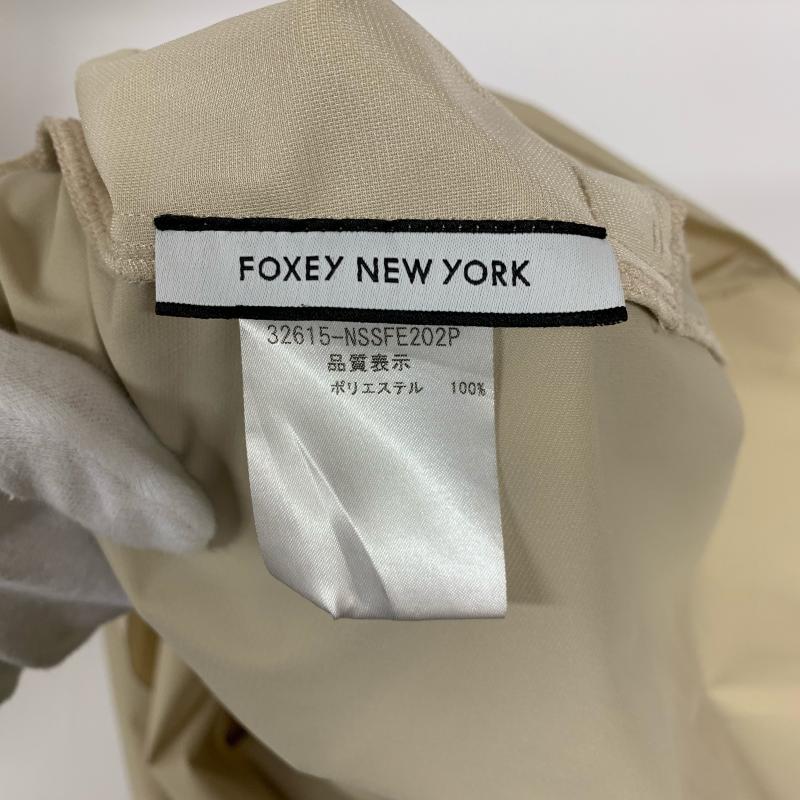 フォクシーニューヨーク FOXEYNEWYORK スカート ミニスカート 型番：32615 38 無地 ベージュ / ベージュ /  レディース USED 古着 中古 10032957