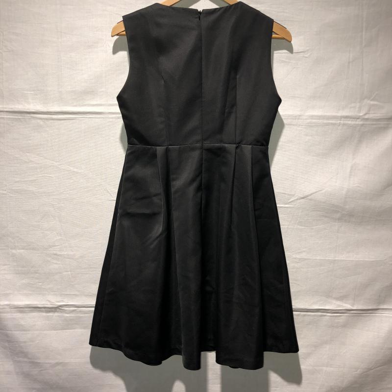 リミットレスラグジュアリー LIMITLESS LUXURY ワンピース ひざ丈スカート 38 無地 黒 / ブラック /  レディース USED 古着 中古 10033072