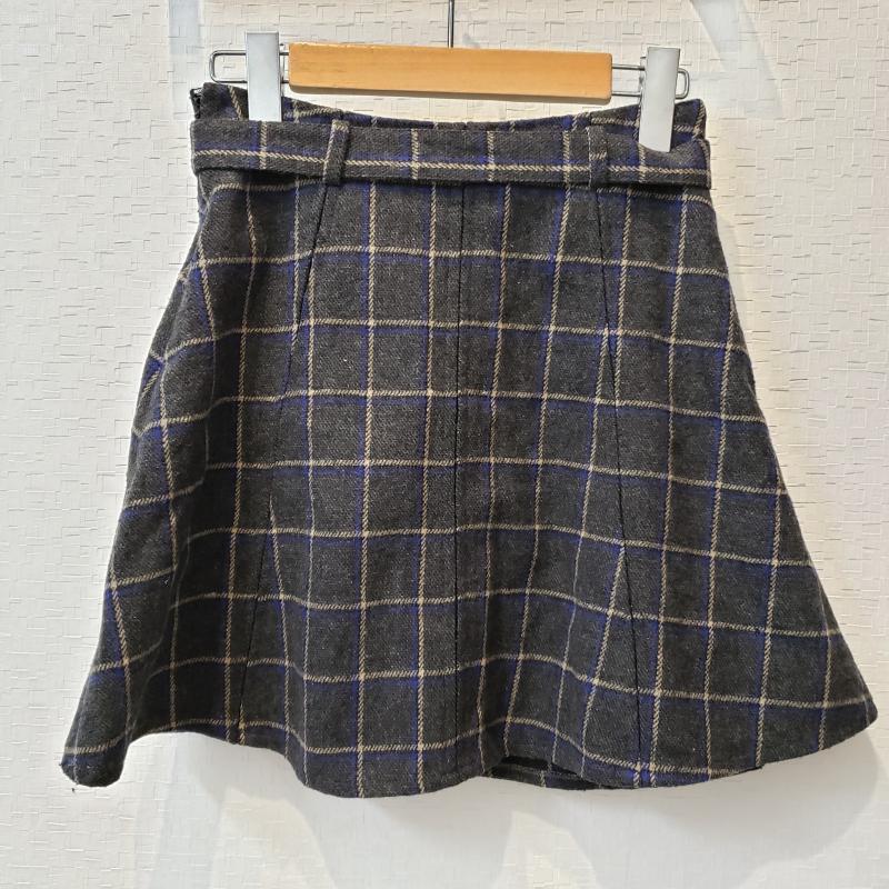 ダズリン dazzlin スカート ミニスカート M チェック 灰 / グレー / X 白 / ホワイト / X 青 / ブルー /  レディース USED 古着 中古 10033236