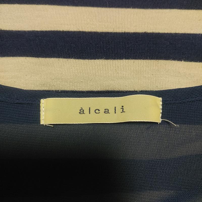 アルカリ alcali ワンピース ひざ丈スカート ボーダー柄 X 無地 ベージュ / ベージュ / X 紺 / ネイビー /  レディース USED 古着 中古 10033274