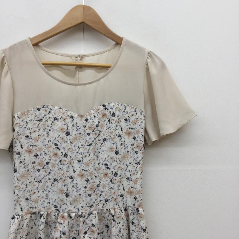 マジェスティックレゴン MAJESTIC LEGON ワンピース ひざ丈スカート FREE 花柄 白 / ホワイト /  レディース USED 古着 中古 10034474