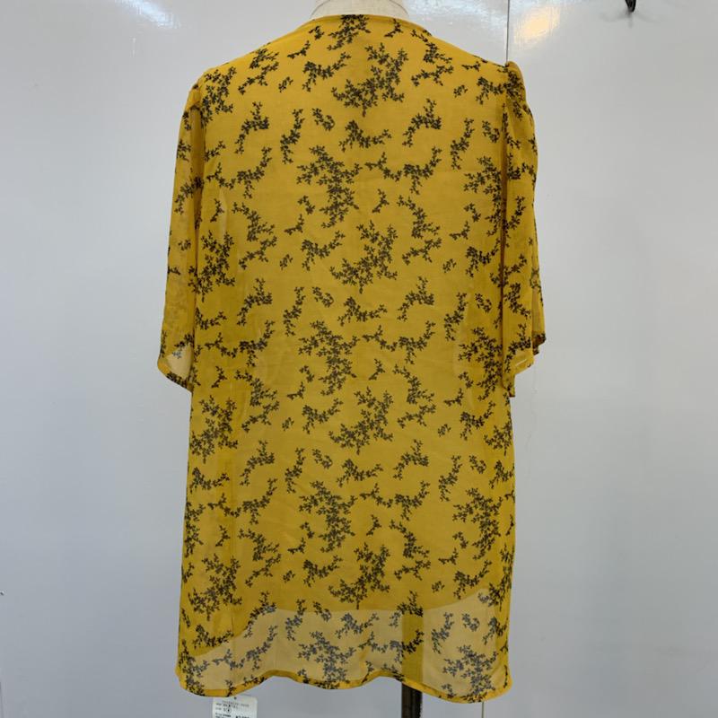 アズールバイマウジー AZUL BY MOUSSY カットソー 半袖 タグ付 M 総柄 X 花柄 黄 / イエロー /  レディース USED 古着 中古 10034617