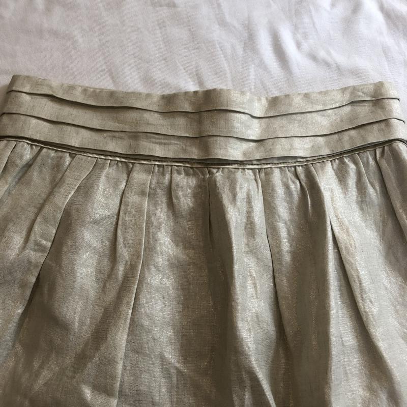 ボディードレッシングデラックス BODY DRESSING Deluxe スカート ひざ丈スカート ボタンデザインスカート　ラメ 38 無地 ベージュ / ベージュ / X 銀 / シルバー /  レディース USED 古着 中古 10035356