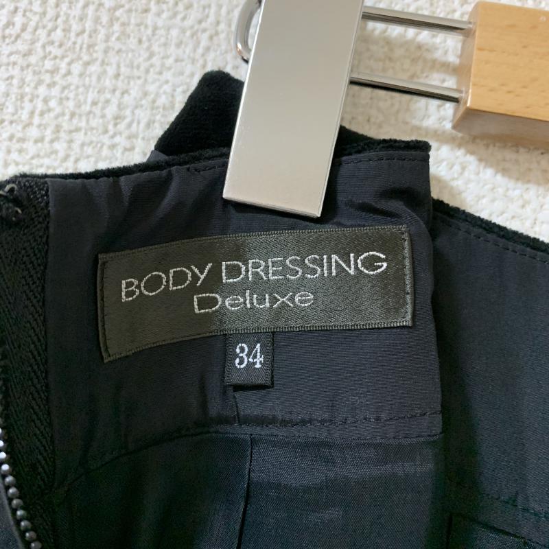 ボディードレッシングデラックス BODY DRESSING Deluxe スカート ひざ丈スカート タックプリーツ 34 無地 黒 / ブラック /  レディース USED 古着 中古 10036597