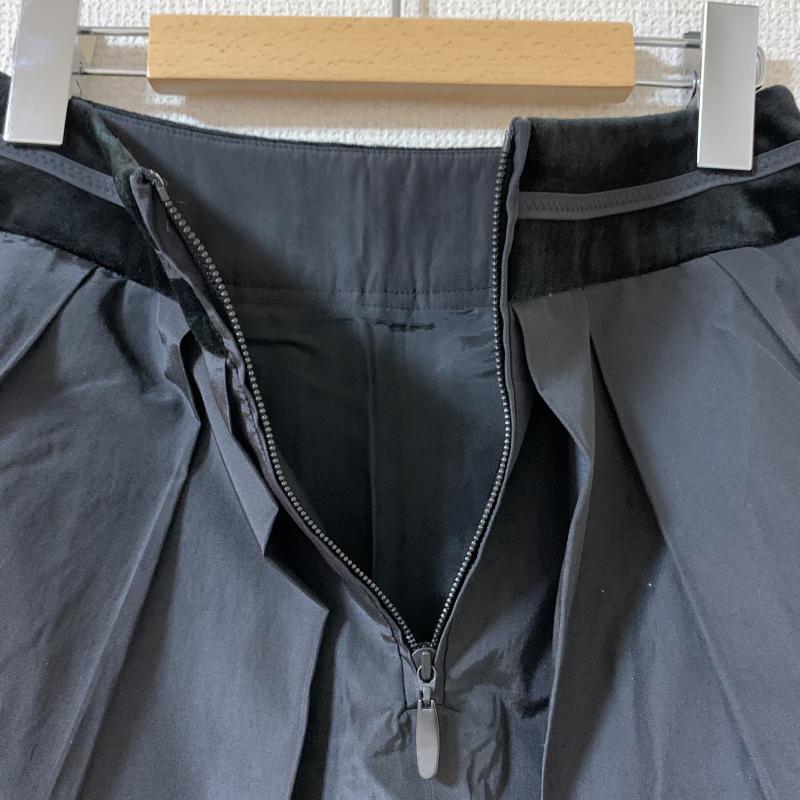 ボディードレッシングデラックス BODY DRESSING Deluxe スカート ひざ丈スカート タックプリーツ 34 無地 黒 / ブラック /  レディース USED 古着 中古 10036597