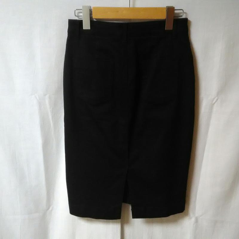 ユニクロ UNIQLO スカート ひざ丈スカート 黒 / ブラック /  レディース USED 古着 中古 10036796