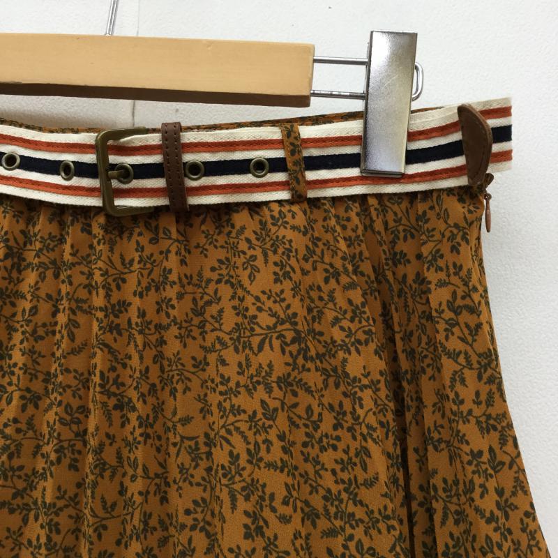ジャーナルスタンダード JOURNAL STANDARD スカート ひざ丈スカート ベルト付き　プリーツスカート 36 総柄 橙 / オレンジ /  レディース USED 古着 中古 10038657
