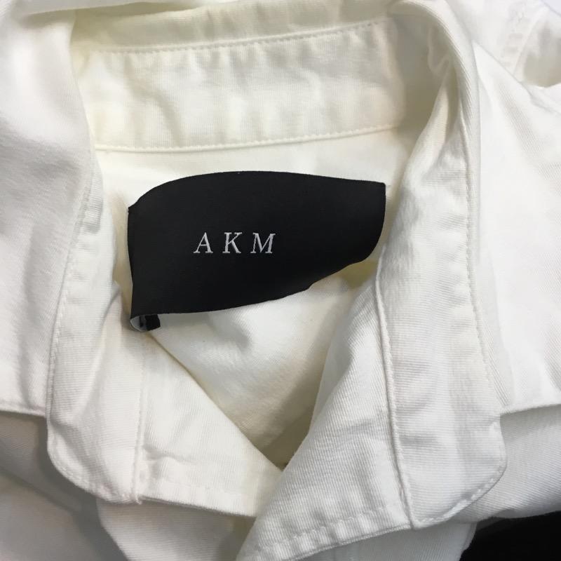 エーケーエム AKM シャツ、ブラウス 半袖 L 無地 白 / ホワイト /  メンズ USED 古着 中古 10041110