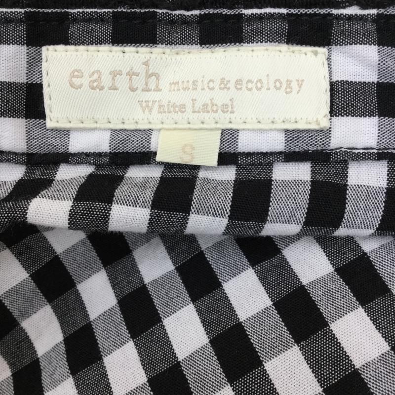 アースミュージックアンドエコロジー earth music&ecology ワンピース ひざ丈スカート ギンガムチェック半そでワンピース S チェック 白 / ホワイト / X 黒 / ブラック /  レディース USED 古着 中古 10041312