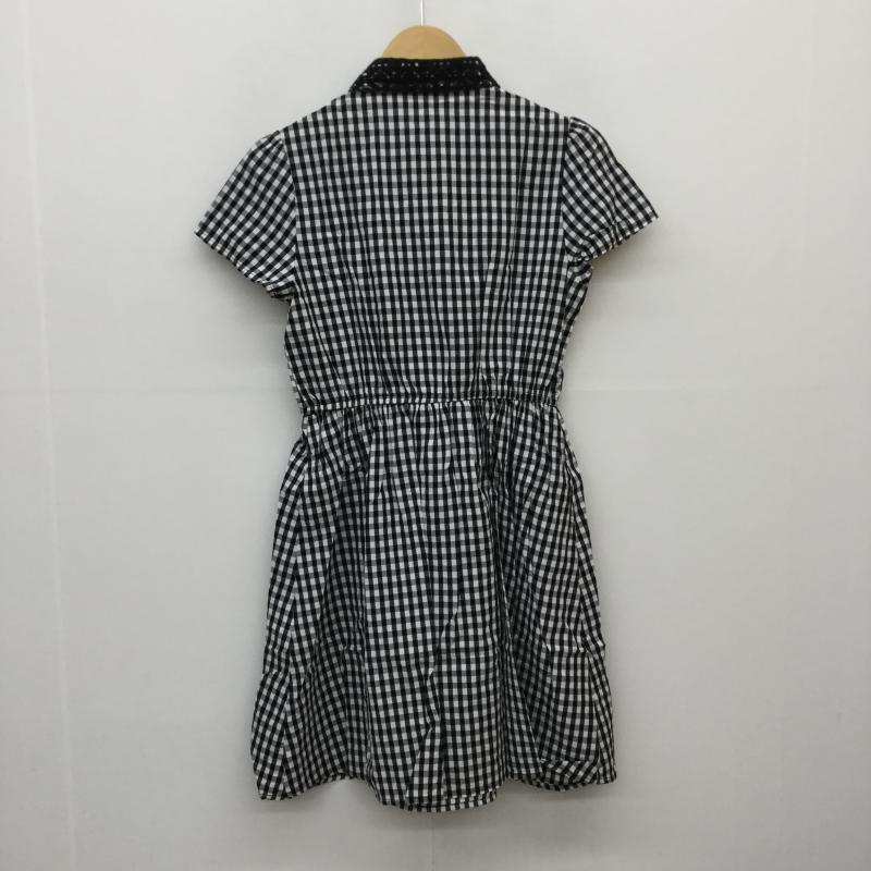 アースミュージックアンドエコロジー earth music&ecology ワンピース ひざ丈スカート ギンガムチェック半そでワンピース S チェック 白 / ホワイト / X 黒 / ブラック /  レディース USED 古着 中古 10041312