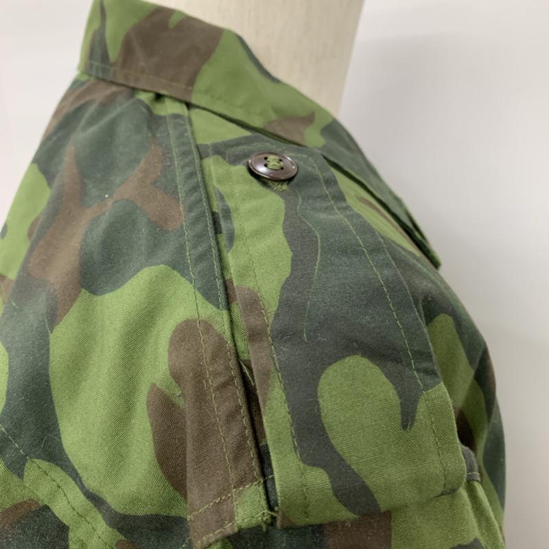 ドゥニーム Denime ジャケット、上着 ジャンパー、ブルゾン カモ柄 総柄 X カモフラージュ柄・迷彩 カーキ / カーキ /  メンズ USED 古着 中古 10042242