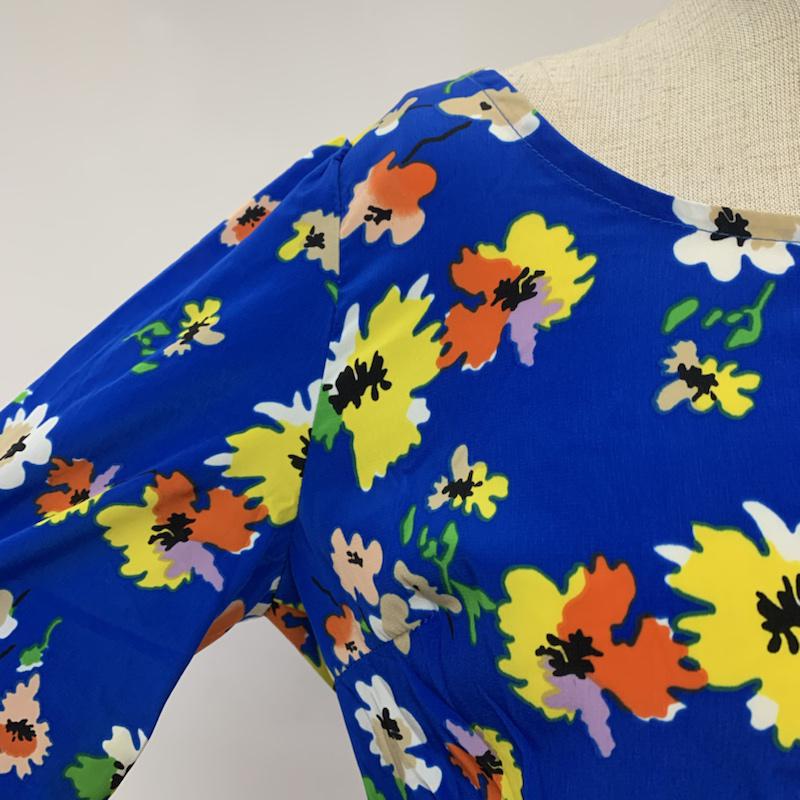 ローリーズファーム LOWRYS FARM カットソー 七分袖 花柄 ペプラム M 花柄 青 / ブルー /  レディース USED 古着 中古 10042422