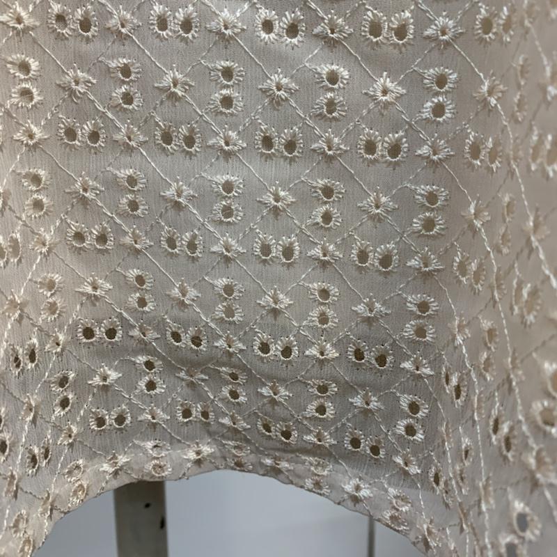 アースミュージックアンドエコロジー earth music&ecology カットソー 長袖 プルオーバー エンブロイダリーレース FREE 刺繍 アイボリー / アイボリー /  レディース USED 古着 中古 10042438