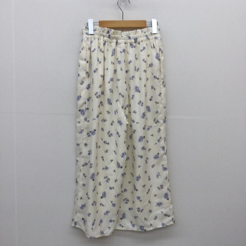 アースミュージックアンドエコロジー earth music&ecology ボトムス ボトムス × Ray FREE 花柄 白 / ホワイト /  レディース USED 古着 中古 10044881