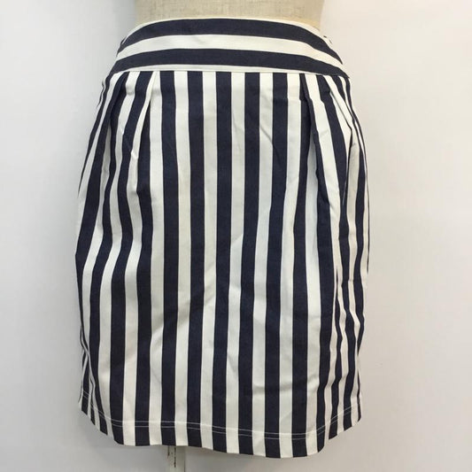 ロペピクニック ROPE' PICNIC スカート ひざ丈スカート 38 ストライプ 白 / ホワイト / X 紺 / ネイビー /  レディース USED 古着 中古 10047027