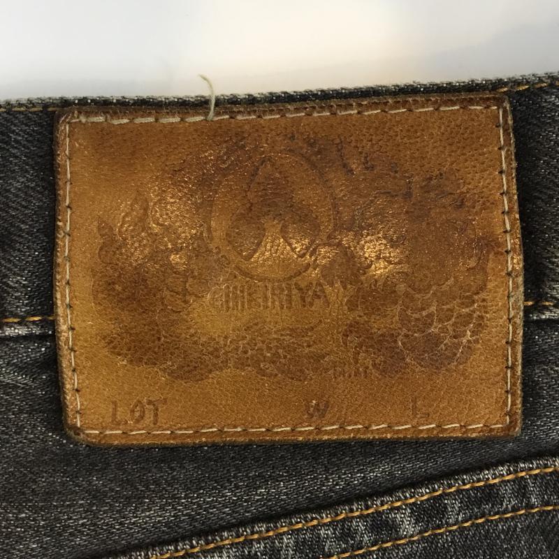 チキリヤ CHIKIRIYA パンツ デニム、ジーンズ ダメージ ジーパン 30 ダメージ加工 黒 / ブラック /  メンズ USED 古着 中古 10047162