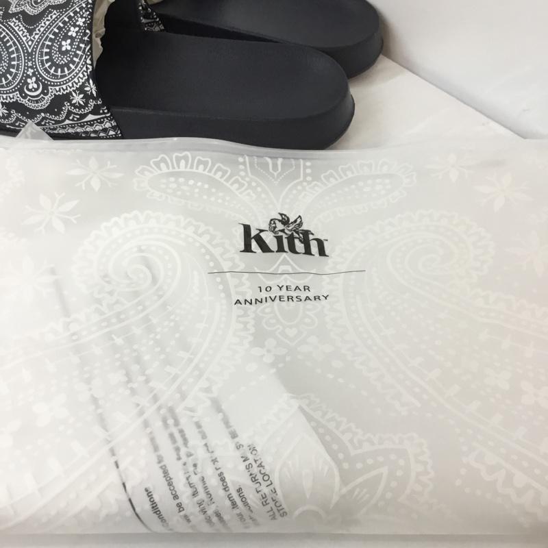 キス KITH サンダル サンダル Bandana Paisley Beach Slides 30.0cm ペイズリー 紺 / ネイビー /  メンズ USED 古着 中古 10055347