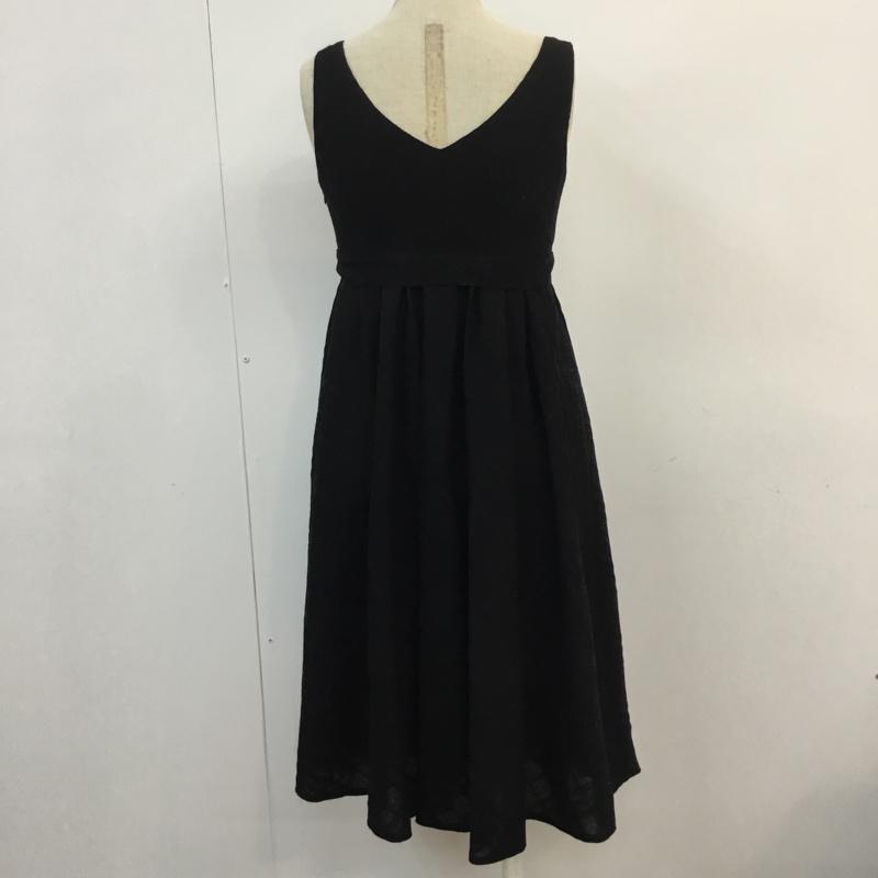 バーバリーブルーレーベル BURBERRY BLUE LABEL ワンピース ひざ丈スカート 36 無地 黒 / ブラック /  レディース USED 古着 中古 10056232
